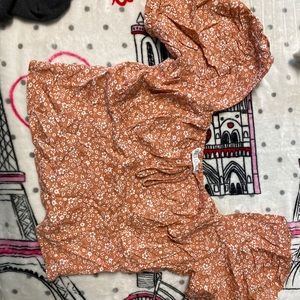 Janet Gold cropped shirt